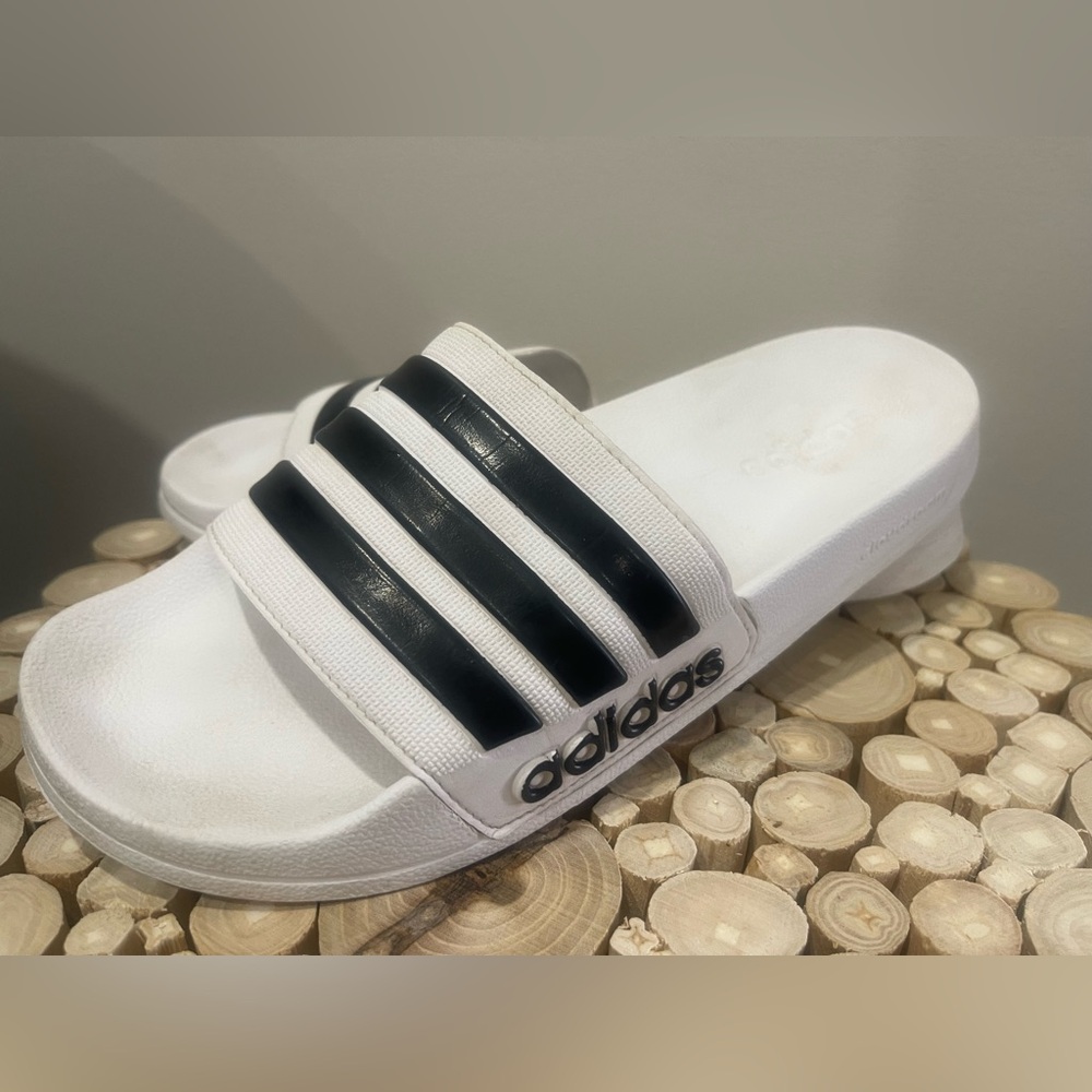 Adidas Adilette White Slides with Black Stripes, Men’s Size 10 Great Condition